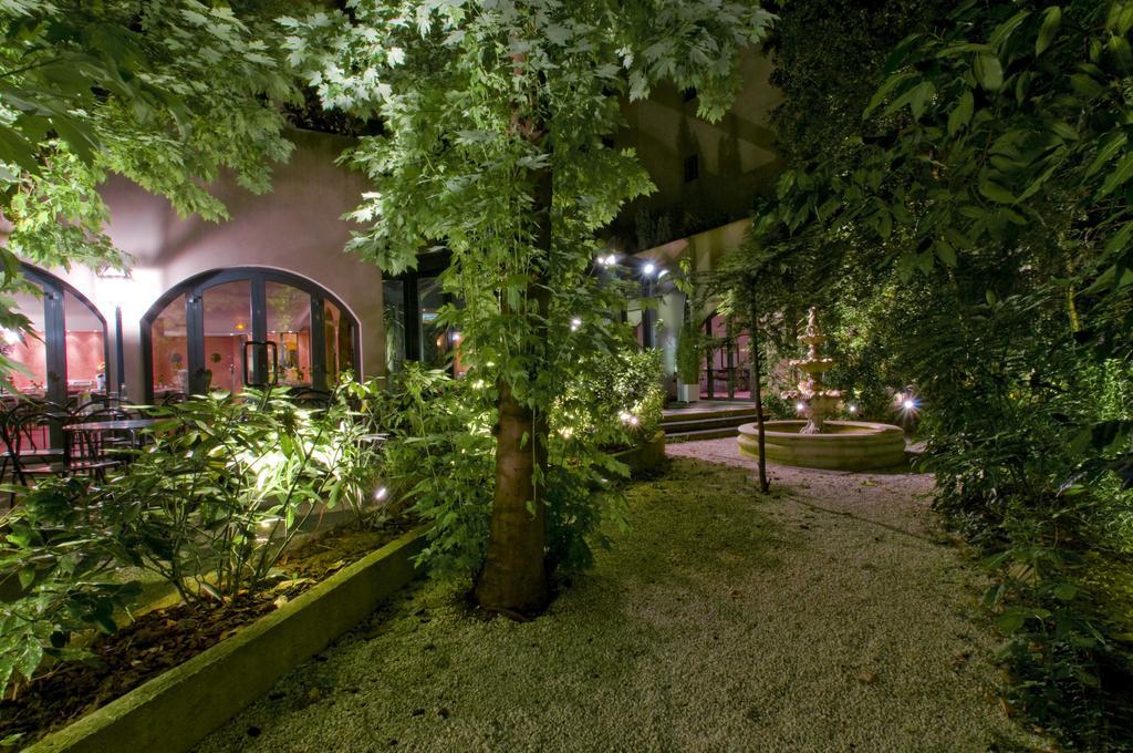Hotel Opera Cadet Paris Dış mekan fotoğraf