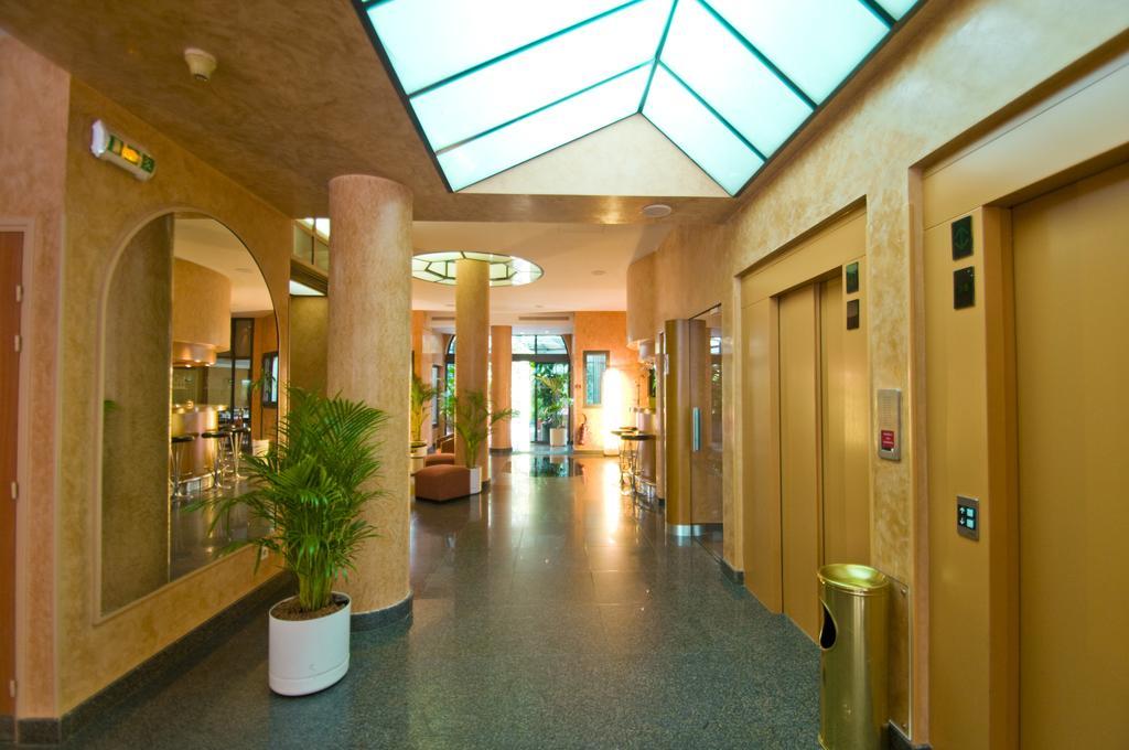 Hotel Opera Cadet Paris Dış mekan fotoğraf
